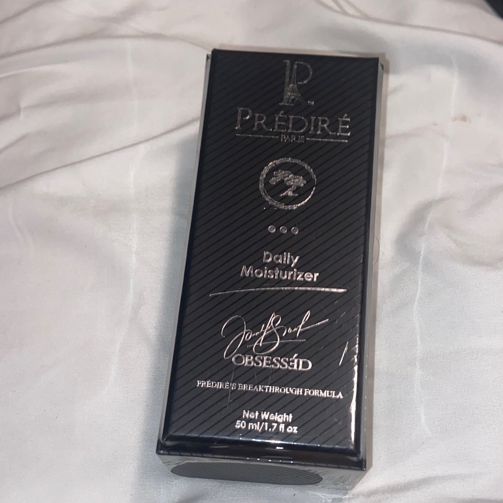 Black Daily Moisturizer